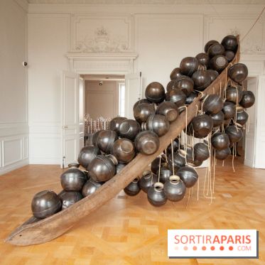 Jal Mei Kumbh, Kumbh Mein Jal Hai [The pot is in the Water, and the Water is in the Pot]Subodh Gupta, 2012