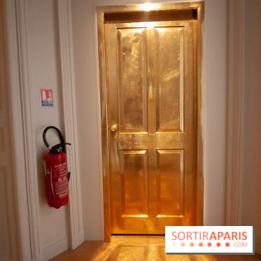 Door, Subodh Gupta, 2007