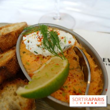 Le Vaudeville à Paris : cuisine traditionnelle et fruits de mer pour la brasserie centenaire