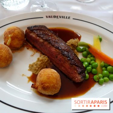 Le Vaudeville à Paris : cuisine traditionnelle et fruits de mer pour la brasserie centenaire