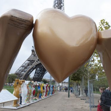 Les oursons géant du Champs de Mars à Paris, Les United Buddy Bears à Paris