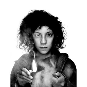 Léoni Pernet en concert au Backstage by the Mill 