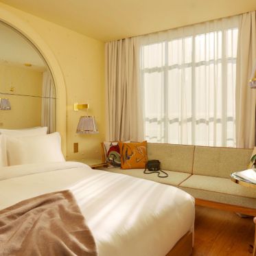 Ouverture du Boutique Hotel designé par Starck dans le Marais : le 9 Confidentiel 