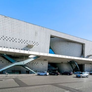 Les boutiques du Palais des Congrès : le centre commercial de la Porte Maillot
