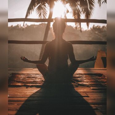 Reconfinement : le top de la méditation en ligne pour rester zen