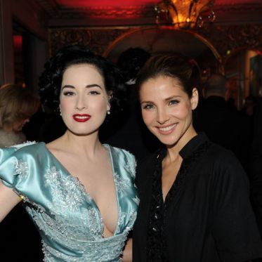Dita Von Teese
Elsa Pataky
