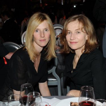 Sandrine Kiberlain
Isabelle Huppert
