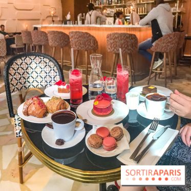 Le Café Pierre Hermé à Beaupassage 