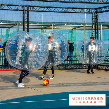 Animation de Bubble Foot sur la Tour Montparnasse