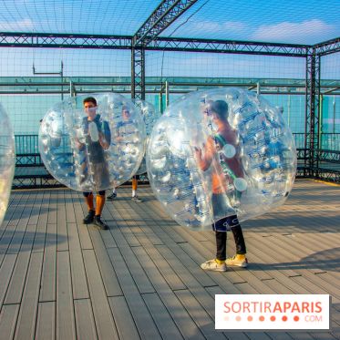 Animation de Bubble Foot sur la Tour Montparnasse