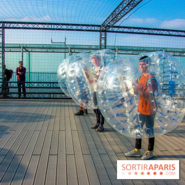 Animation de Bubble Foot sur la Tour Montparnasse