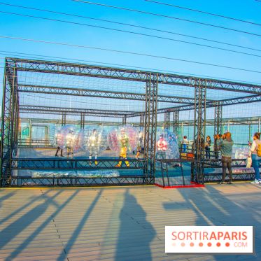 Animation de Bubble Foot sur la Tour Montparnasse