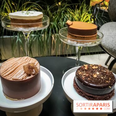 Tea-time Hotel Duo by Kevin Lacote