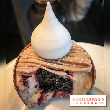 Tea-time Hotel Duo by Kevin Lacote