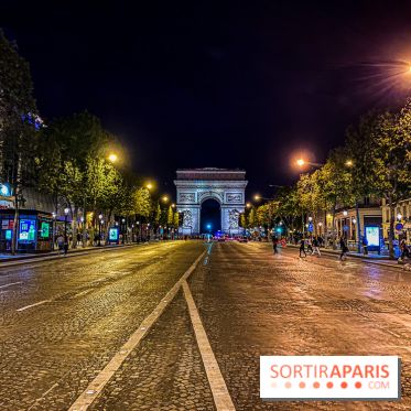 Visuel Paris Arc de Triomphe Champs Elysées nuit