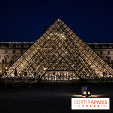 Visuel Paris Louvre nuit