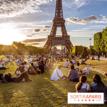 Visuel Paris Champs de Mars Tour Eiffel