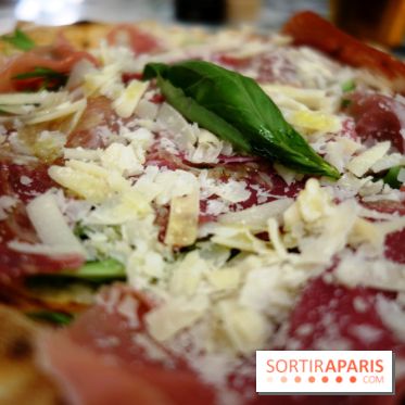 Caterina à la Grande Epiceire Rive Droite, les photos