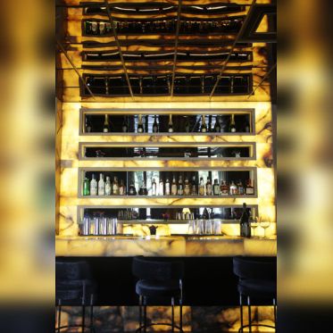 L'Arc à Paris - Le restaurant bar Club