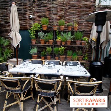 La Terrasse verdoyante de Eugène Eugène