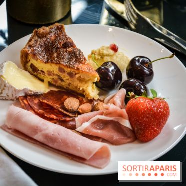 Brunch du Café 52 à l'Hôtel Grand Powers