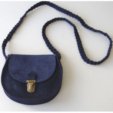 April Showers : petit sac Georgia indigo, 75€
