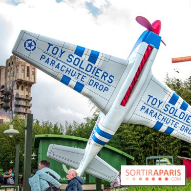 Visuels Disneyland Paris Toy Soldier Parachute Drop