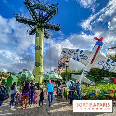 Visuels Disneyland Paris Toy Soldier Parachute Drop