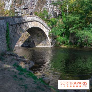 Le Château de Vault-de-Lugny - excursions dans la région