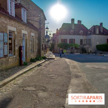 Le Château de Vault-de-Lugny - excursions dans la région