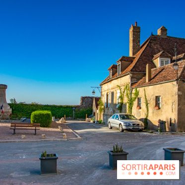 Le Château de Vault-de-Lugny - excursions dans la région