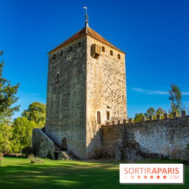 Le Château de Vault-de-Lugny, un écrin royal à deux heures de Paris