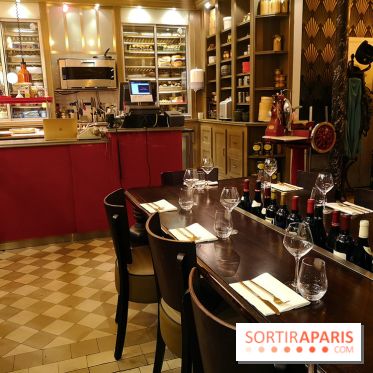 Madame Claude - Restaurant Paris 15ème - La cuisine ouverte sur la salle