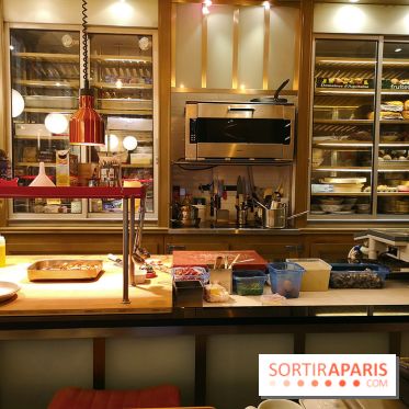 Madame Claude - Restaurant Paris 15ème - Cuisine ouverte sur la salle