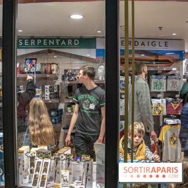 Wizarding World, la boutique officielle Harry Potter au Village JouéClub de Paris