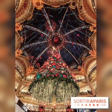 Vitrines et sapin de Noël au Galeries Lafayettes 2019 avec Virginie Efira - photos 