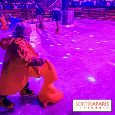 Noel au Parc Astérix 2019, patinoire petits