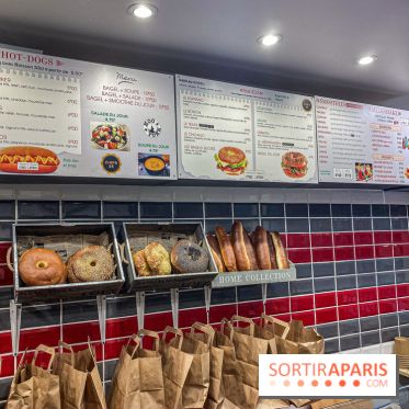 Noo York Hot Dog Bagel