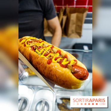 Noo York Hot Dog Bagel