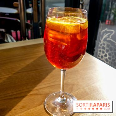 Monbleu Le Comptoir : la nouvelle cave à manger à Paris , les photos