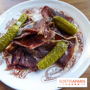 Monbleu Le Comptoir : la nouvelle cave à manger à Paris , les photos