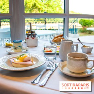 Le Waldorf Astoria Trianon Palace, un écrin royal au cœur du parc de Versailles - petit déjeuner