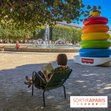 Photos : Jouets géants Fisher Price au Jardin du Palais Royal