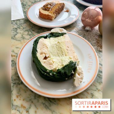 Bûches de Noël 2020 Angelina