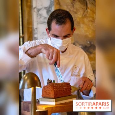 Bûche de Noël 2020 de Matthieu Carlin à l'Hôtel de Crillon
