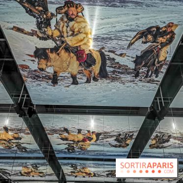 Photos : Exposition immersive Jimmy Nelson : The last sentinels à l’Atelier des Lumières 