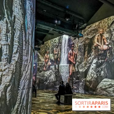 Photos : Exposition immersive Jimmy Nelson : The last sentinels à l’Atelier des Lumières 