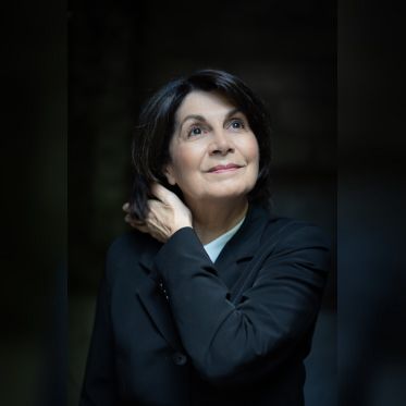 Claire Gibault, une cheffe d'orchestre engagée, les photos