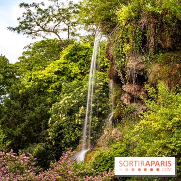 Le Parc de Bagatelle - cascade