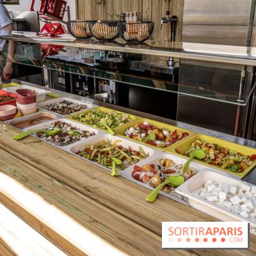 La plage et le brunch EffetMer de la Maison Louveciennes 